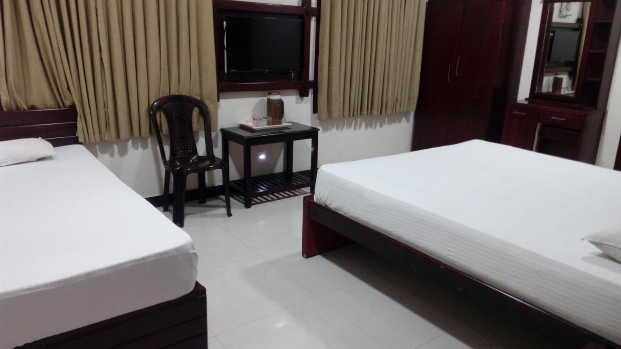 Suganthi Residency Hotel Tiruchirappalli Екстериор снимка